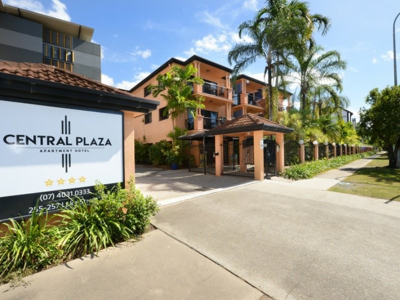 21/257-259 Lake Street, Cairns North QLD 4870