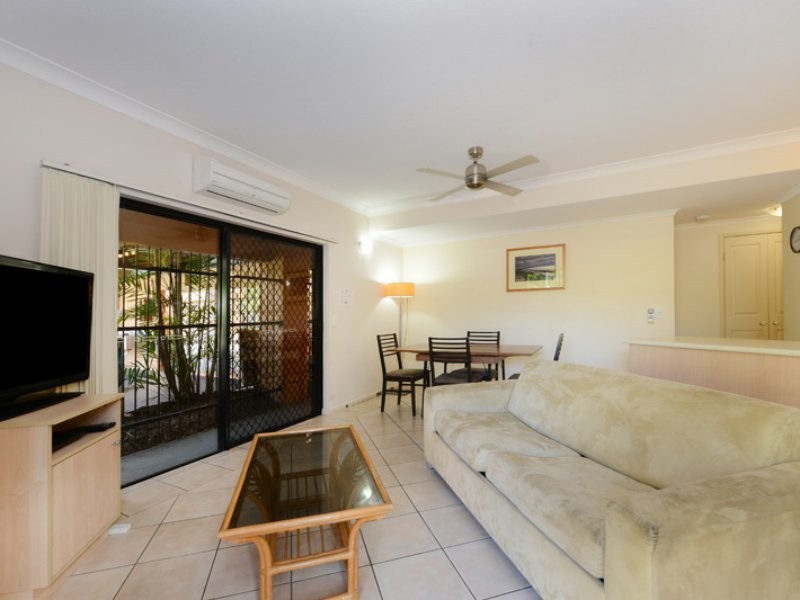 21/257-259 Lake Street, Cairns North QLD 4870