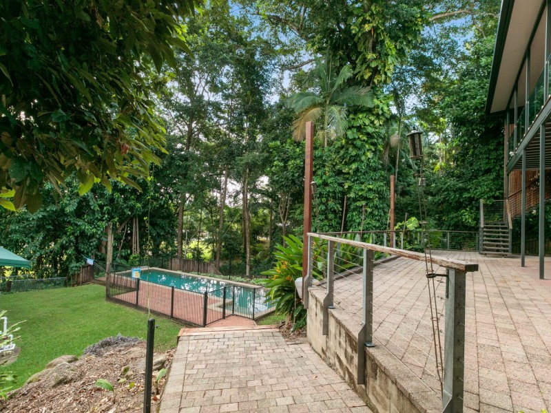 14 View Street, Brinsmead QLD 4870