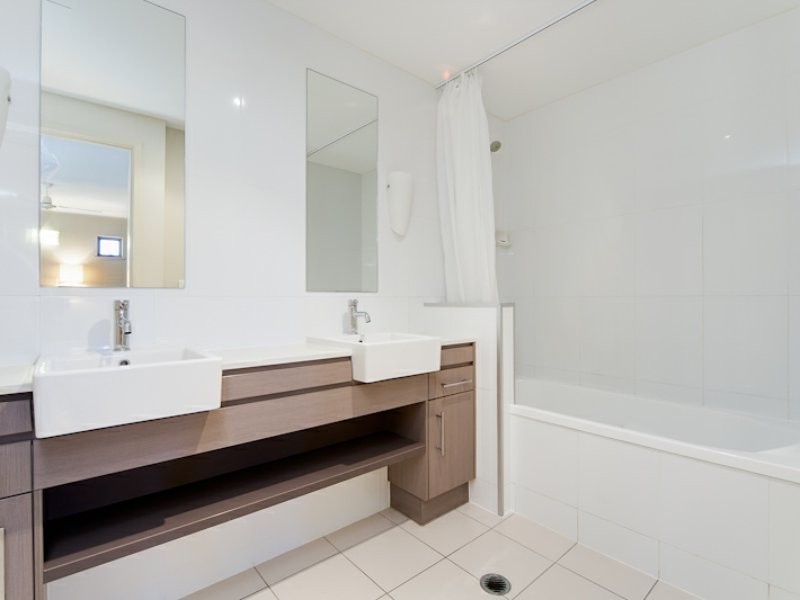 631/12 Gregory Street, Westcourt QLD 4870