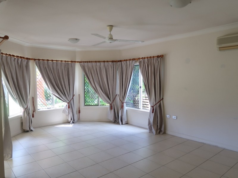 7 Vauclause Close, Brinsmead QLD 4870