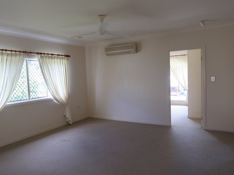 7 Vauclause Close, Brinsmead QLD 4870
