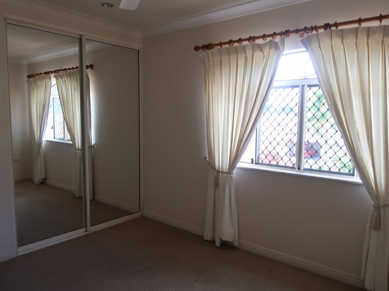 7 Vauclause Close, Brinsmead QLD 4870