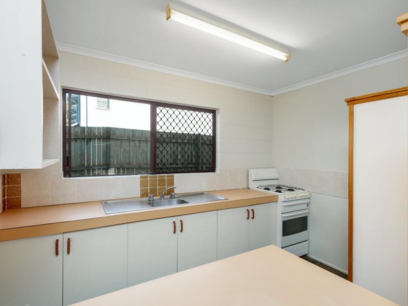 6/501 Varley Street, Yorkeys Knob QLD 4878