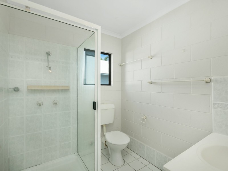 6/501 Varley Street, Yorkeys Knob QLD 4878
