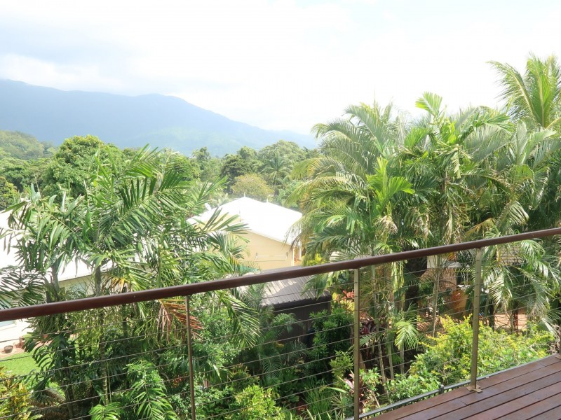 23 Greendale Close, Brinsmead QLD 4870