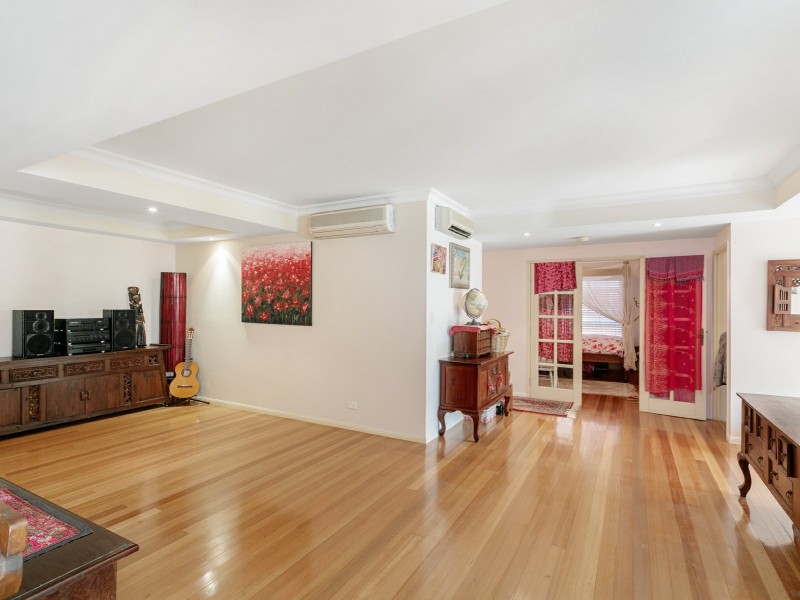 401/2 Greenslopes Street, Cairns North QLD 4870