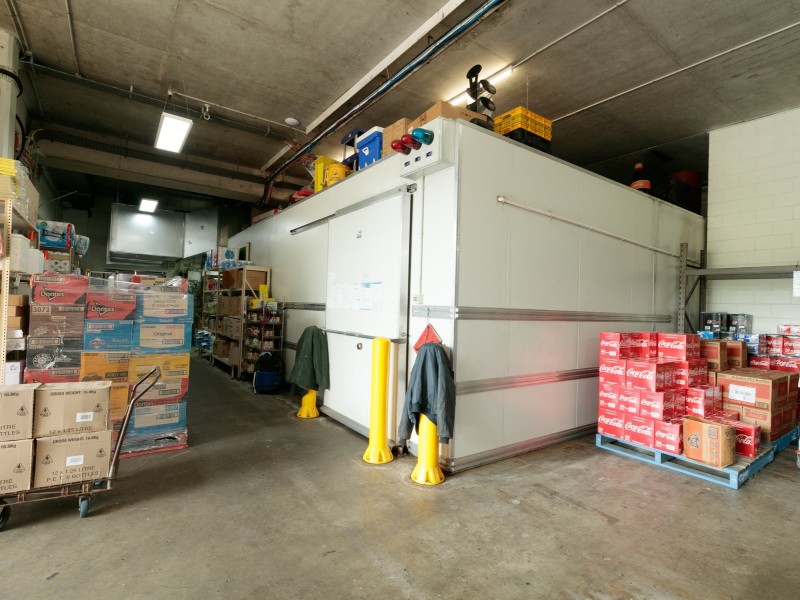 Shop 1a/12-24 Toogood Road, Woree QLD 4868