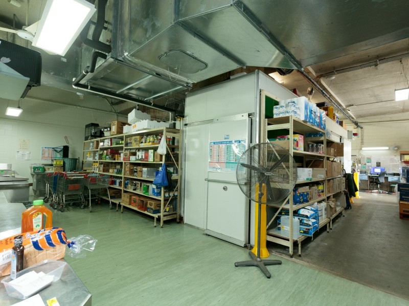 Shop 1a/12-24 Toogood Road, Woree QLD 4868