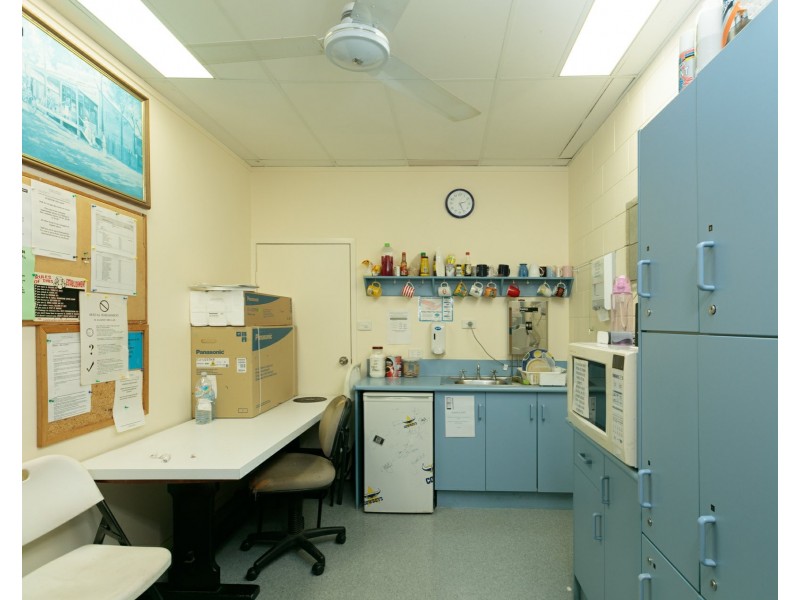 Shop 1a/12-24 Toogood Road, Woree QLD 4868