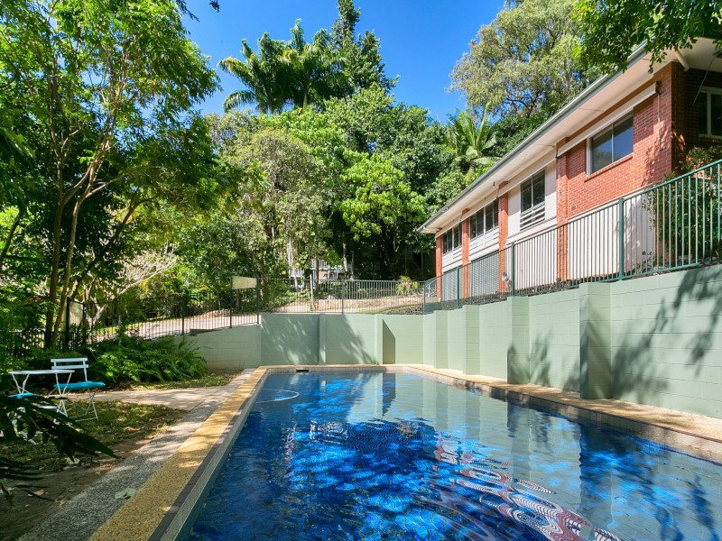 3-5 Andrew Street, Stratford QLD 4870