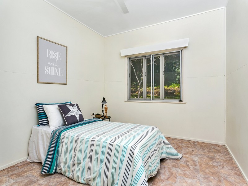 3-5 Andrew Street, Stratford QLD 4870