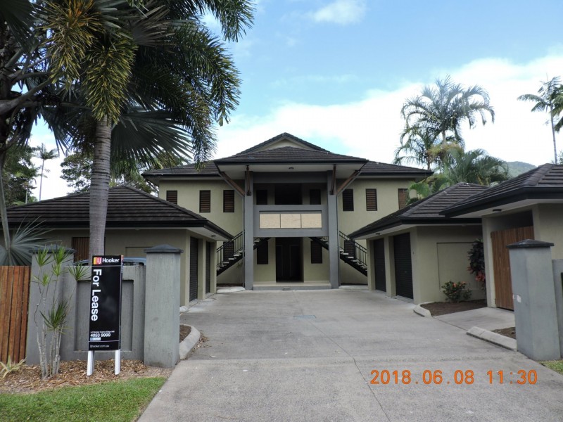 3/83 Hayward Street, Mooroobool QLD 4870