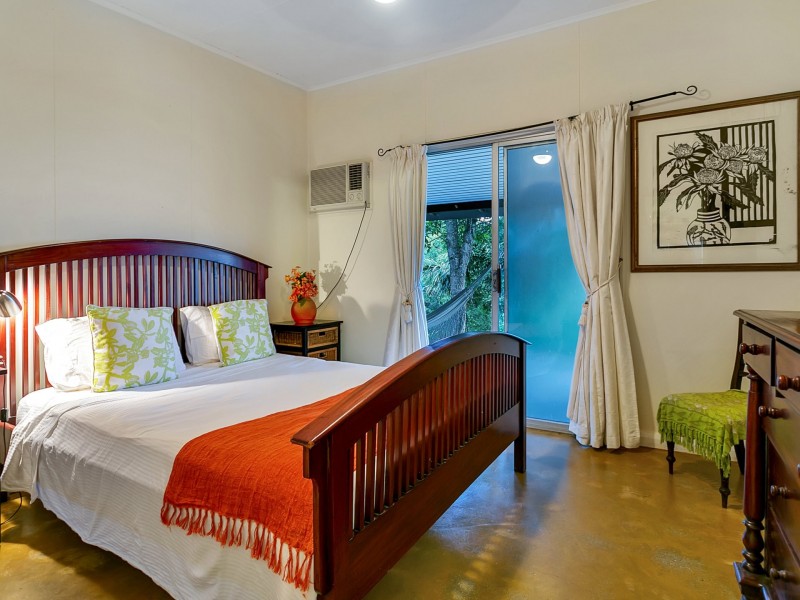 549 McCormack Street, Edge Hill QLD 4870