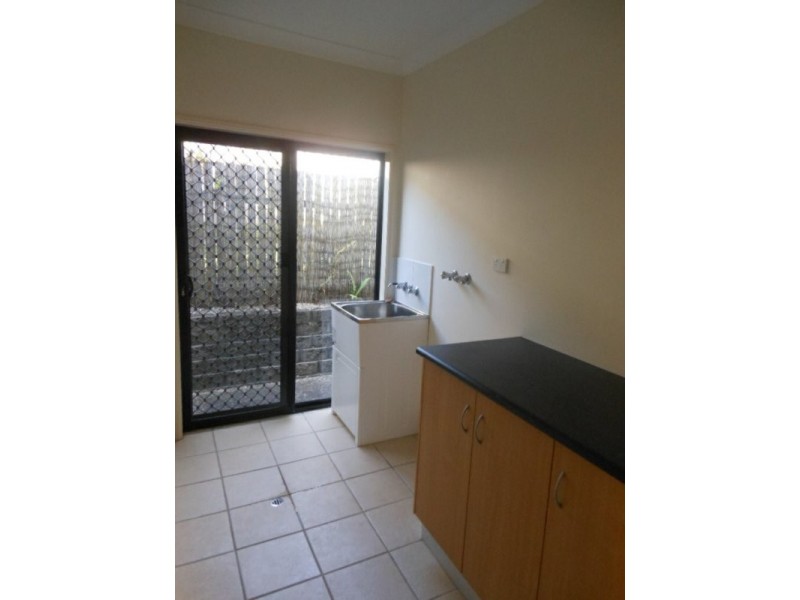 17 Findlay Street, Brinsmead QLD 4870