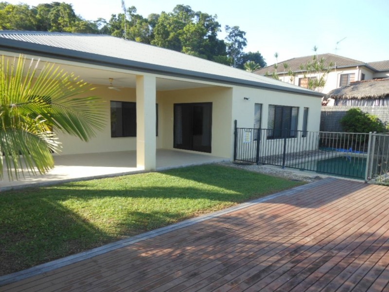 17 Findlay Street, Brinsmead QLD 4870