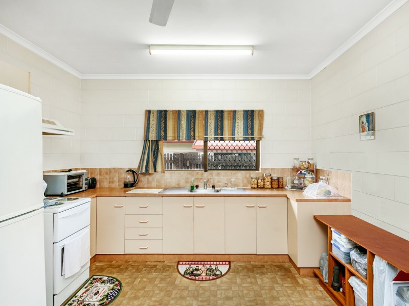 23 Keith Street, Whitfield QLD 4870
