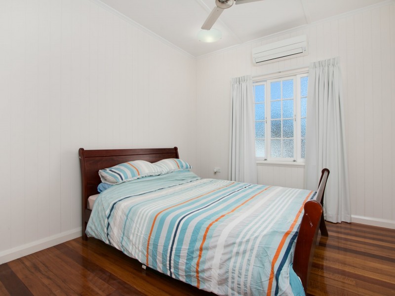 20 Barr Street, Earlville QLD 4870