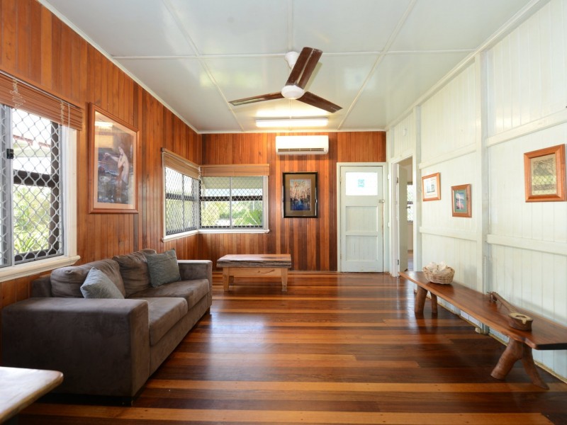 22 Dillon Street, Bungalow QLD 4870