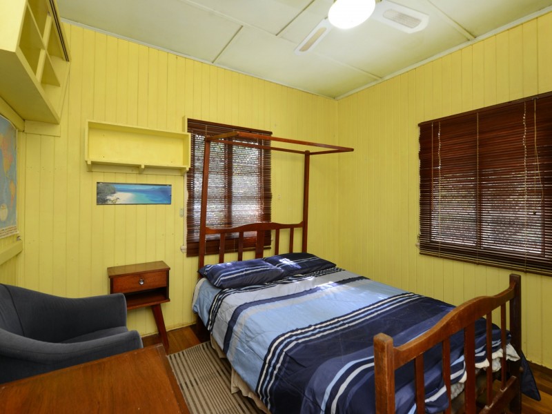 22 Dillon Street, Bungalow QLD 4870