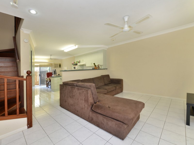 6/60 Charles Street, Manunda QLD 4870