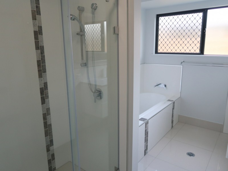 37 Ainslie Place, Smithfield QLD 4878