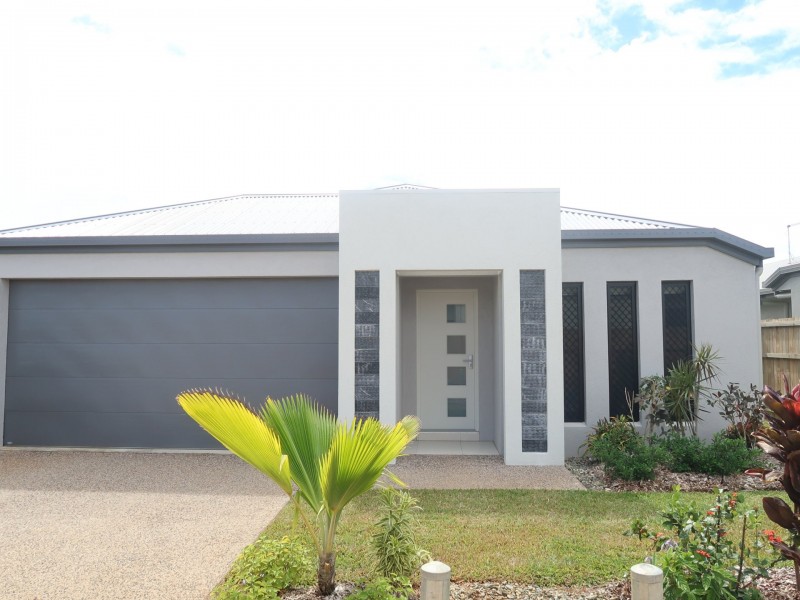 37 Ainslie Place, Smithfield QLD 4878