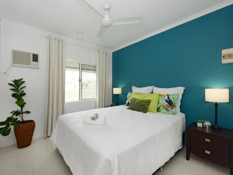 5/346-348 McCoombe Street, Mooroobool QLD 4870