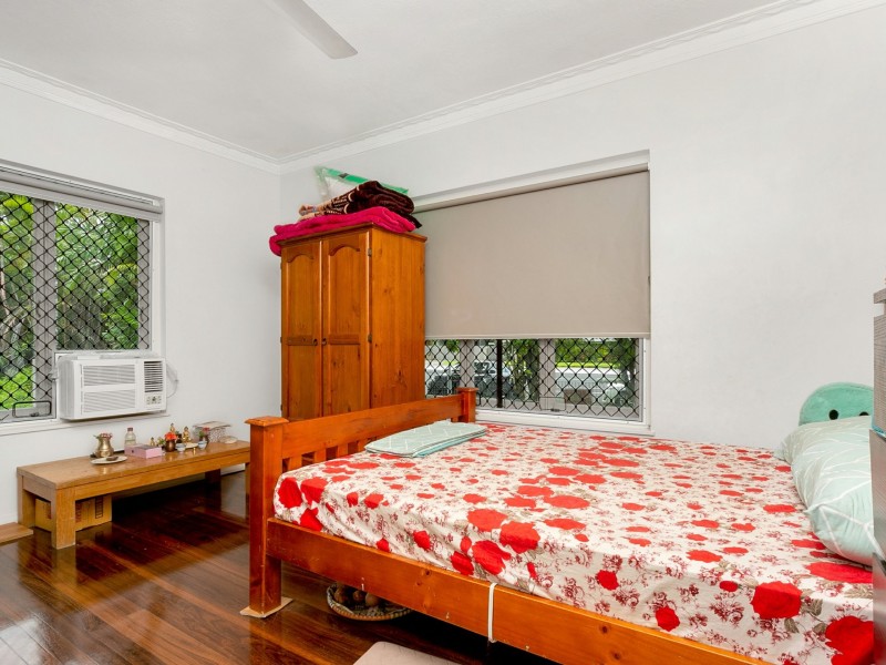 165 Hoare Street, Manunda QLD 4870