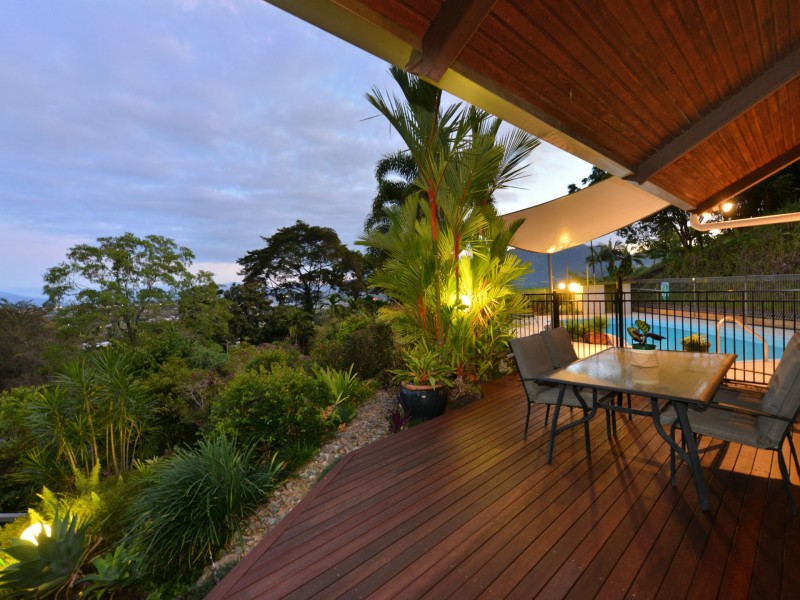 13 Temora Close, Edge Hill QLD 4870