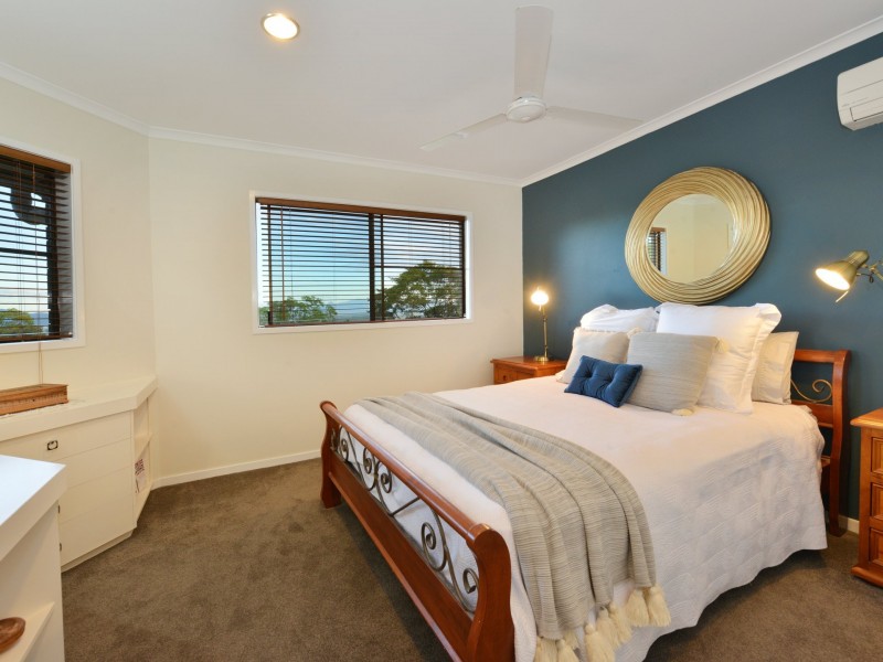 13 Temora Close, Edge Hill QLD 4870