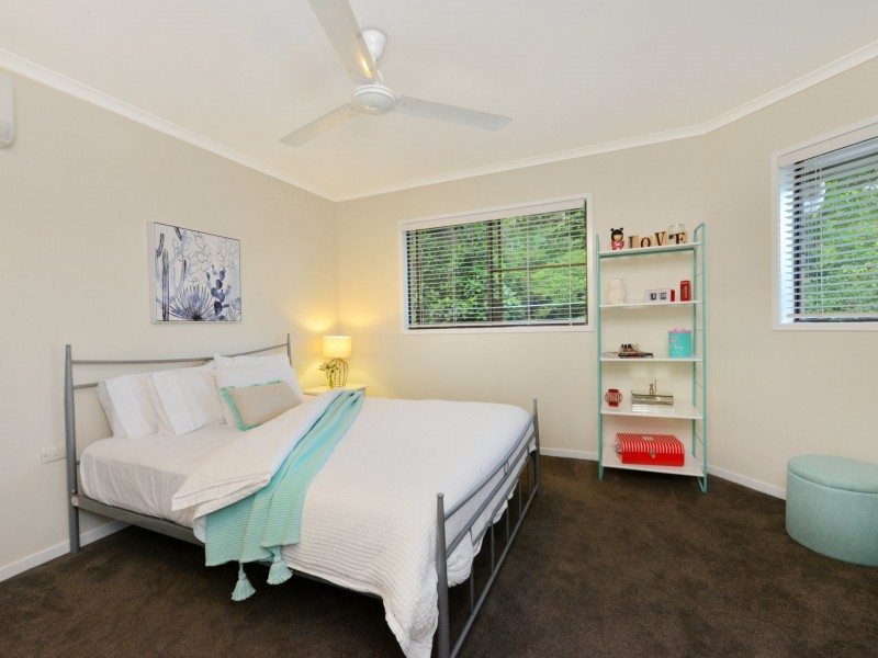 13 Temora Close, Edge Hill QLD 4870