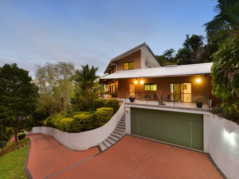 13 Temora Close, Edge Hill QLD 4870