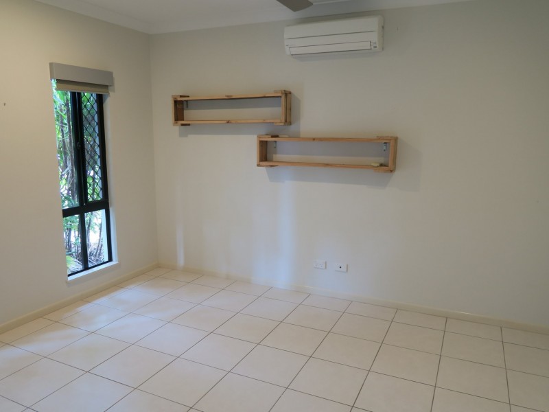 18 Edge Close, Kewarra Beach QLD 4879