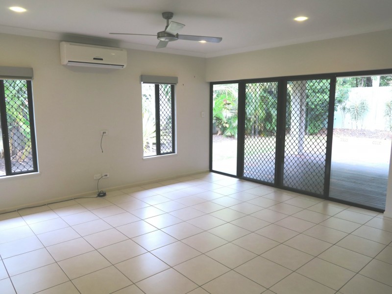 18 Edge Close, Kewarra Beach QLD 4879
