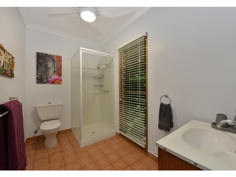 4 Cycas Close, Kamerunga QLD 4870