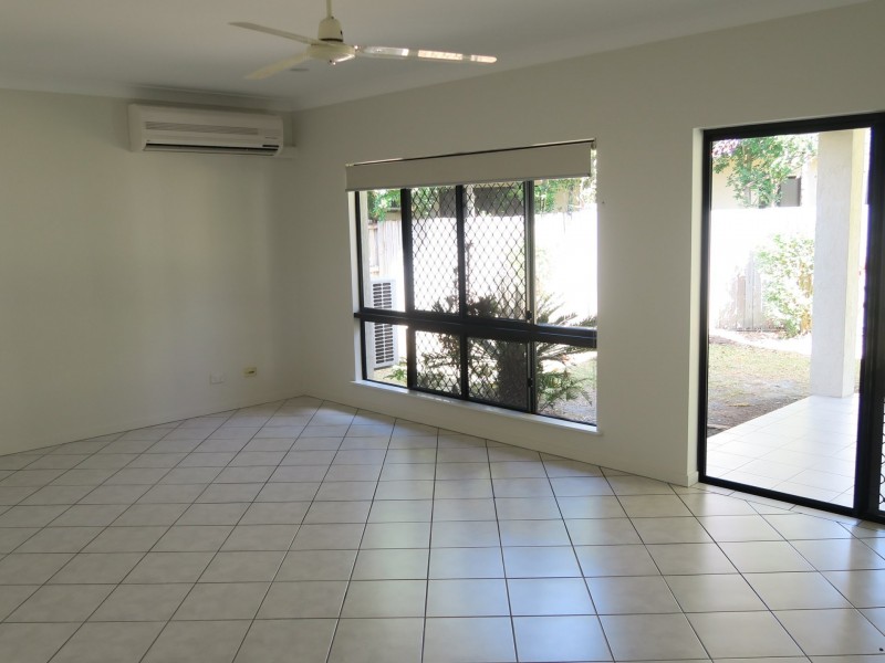 2 Venice Close, Kewarra Beach QLD 4879