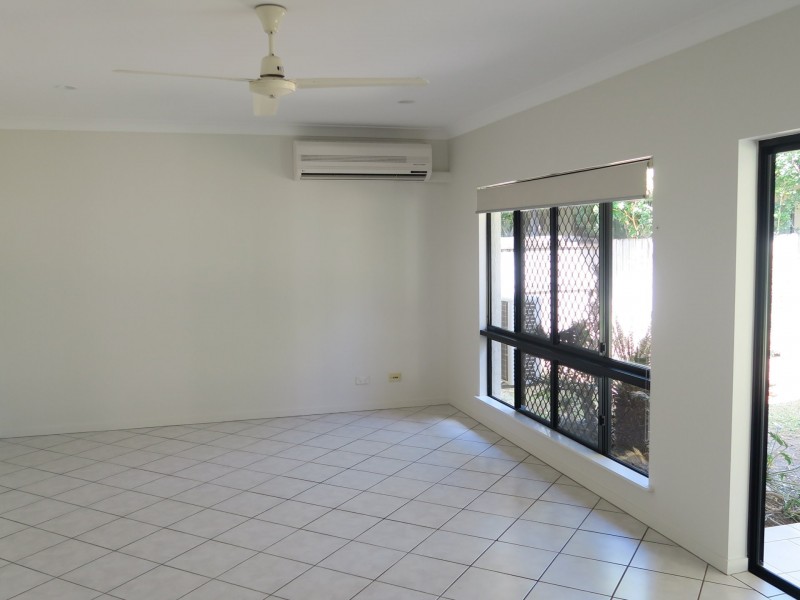 2 Venice Close, Kewarra Beach QLD 4879