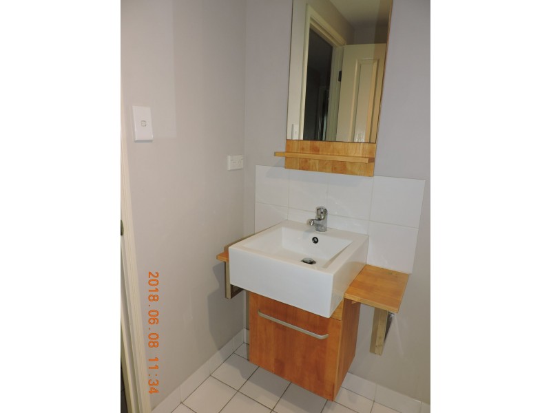 4/83 Hayward Street, Mooroobool QLD 4870