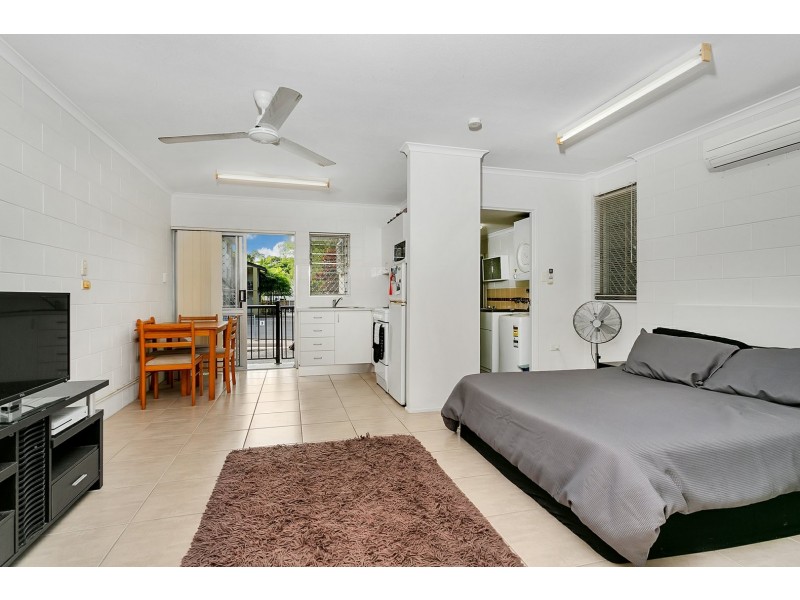8/58 Woodward Street, Edge Hill QLD 4870