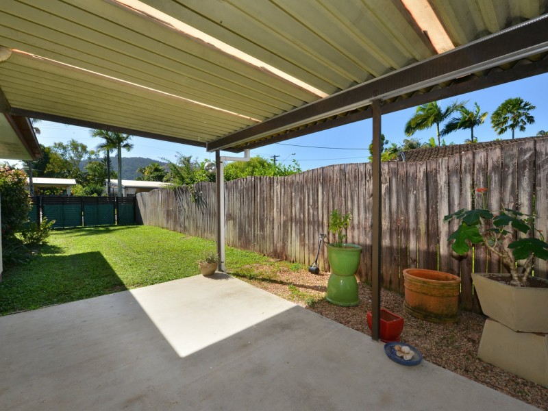 3 Redwood Street, Whitfield QLD 4870