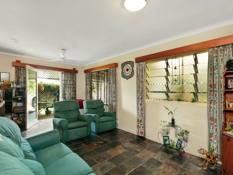 27 Edgar Street, Bungalow QLD 4870