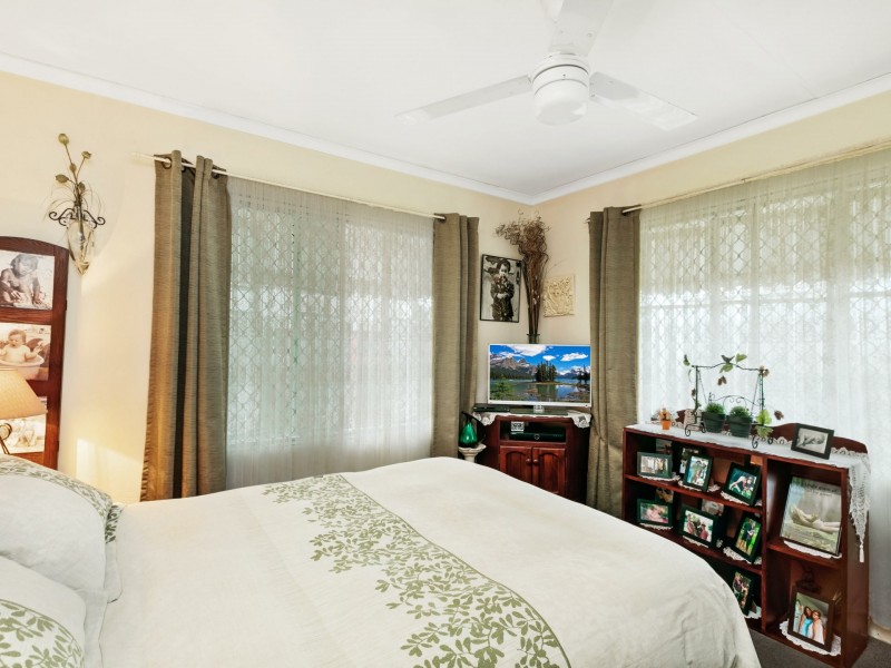 27 Edgar Street, Bungalow QLD 4870