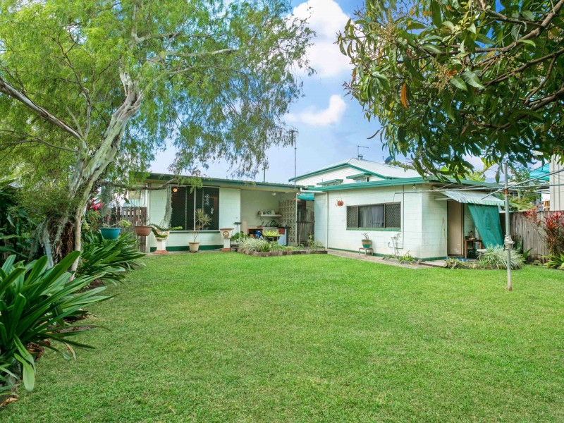 27 Edgar Street, Bungalow QLD 4870