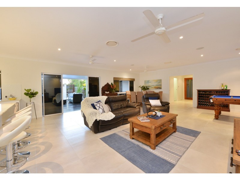 2 Selwyn Circuit, Trinity Park QLD 4879