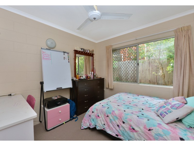 174 Jensen Street, Edge Hill QLD 4870