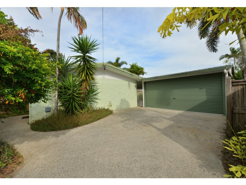 174 Jensen Street, Edge Hill QLD 4870