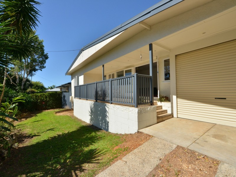 33 Hodel Street, Whitfield QLD 4870