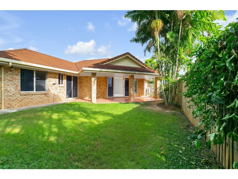 4 St Albans Close, Brinsmead QLD 4870