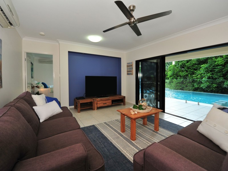 31 Gloucester Street, Whitfield QLD 4870